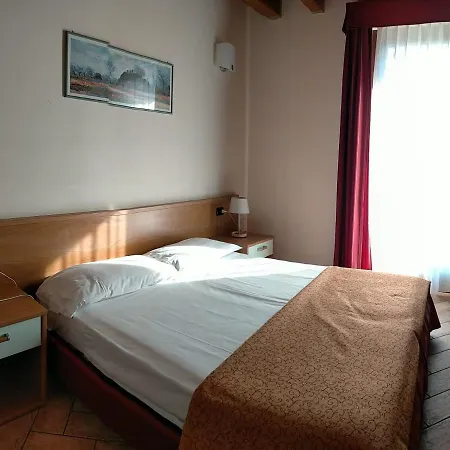 Hotel Agli Ulivi 3*